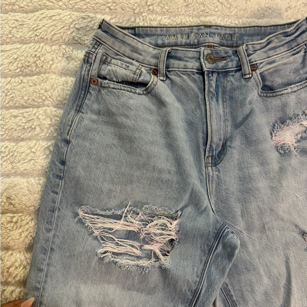 AMERICAN EAGEL JEAN
